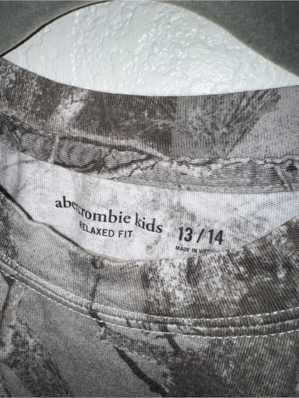 Abercrombie Kids Relaxed Fit Camo Print Brown Green Crewneck Boxy Tee Size 12